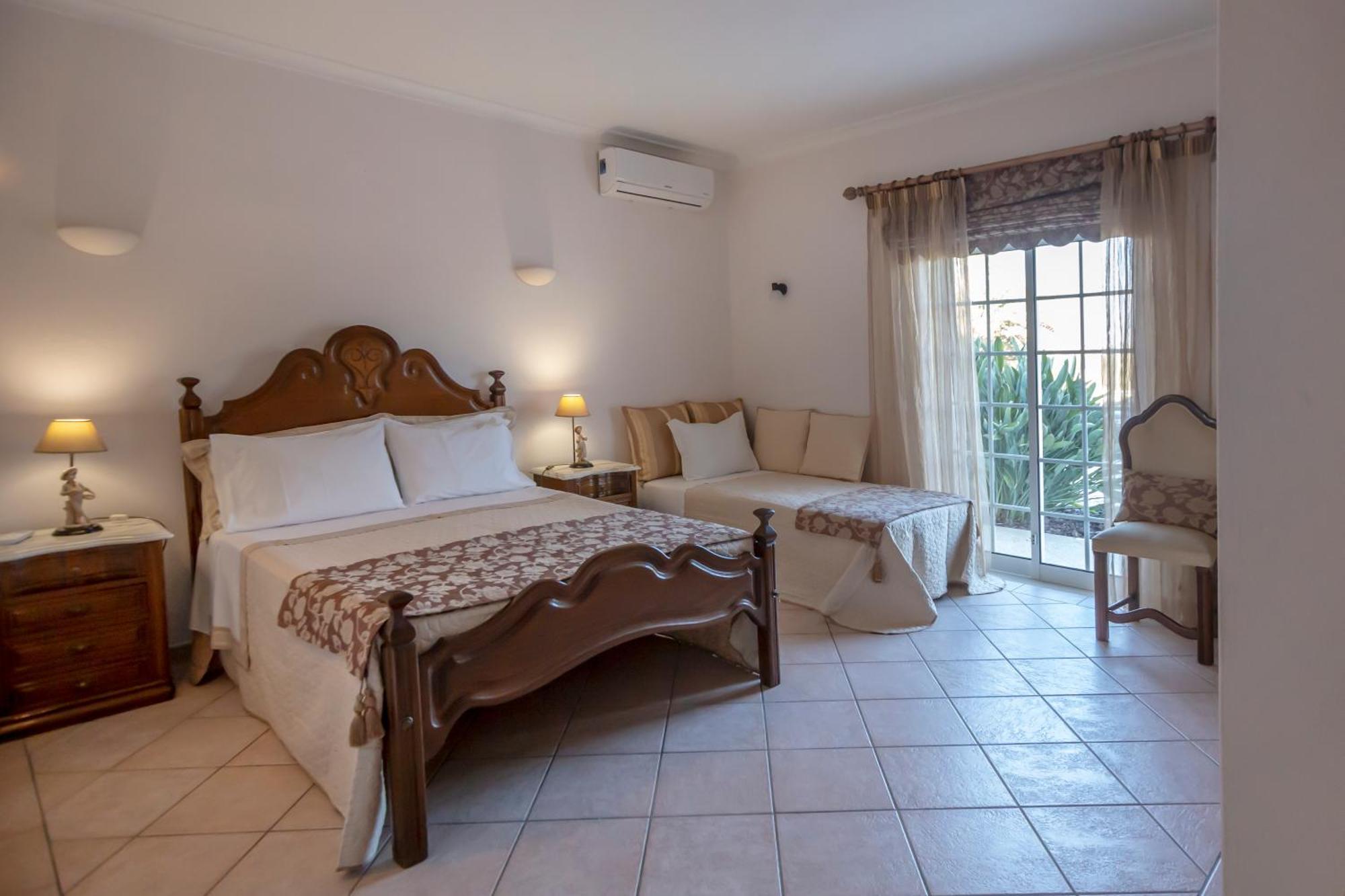 Al Meida Guesthouse Albufeira Exterior foto